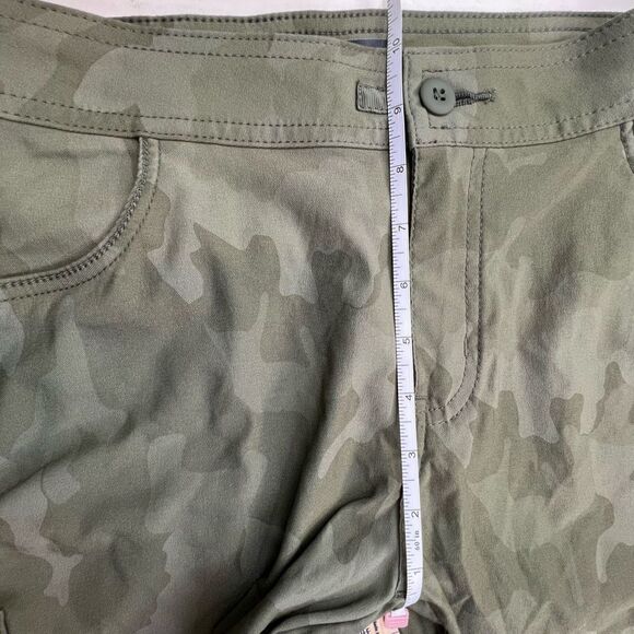 PrAna Women's Mid-Rise Flat Front Standard Fit Jogger Pants Camouflage Size 12 - Picture 4 of 9